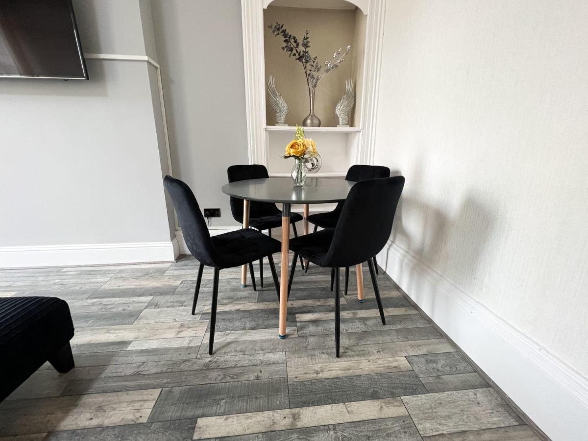 Premium 2Br Flat In The City Centre グラスゴー エクステリア 写真