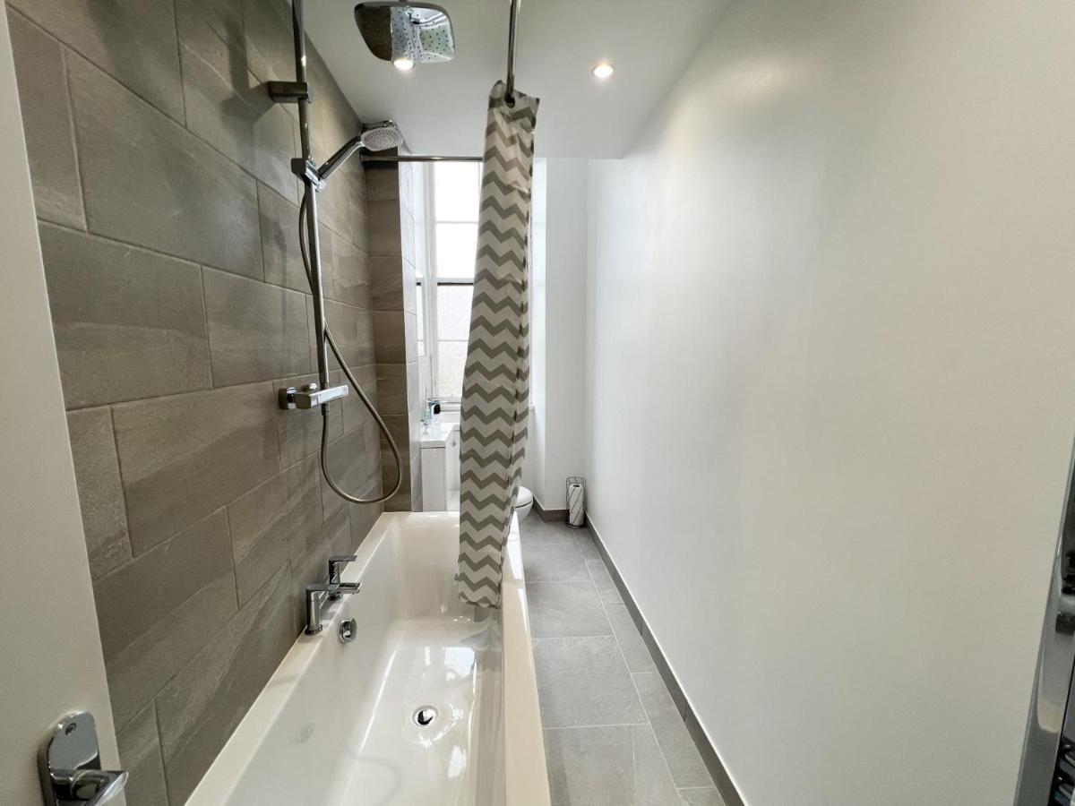 Premium 2Br Flat In The City Centre グラスゴー エクステリア 写真